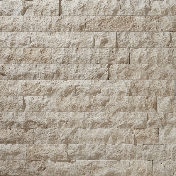 Плитка из травертина Light Split Face and Tumbled 2.1х10см х FL (свободная длина), бежевая с колотой состаренной поверхностью Export