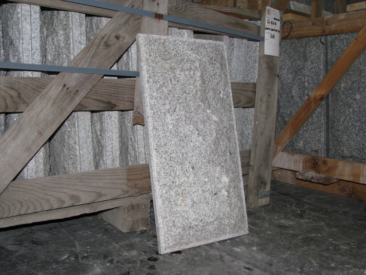 Плитка гранітна G603 Light Grey 600x300x20 + 30 Скеля