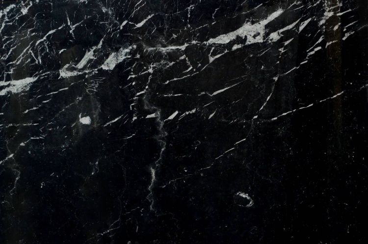 Портал для камина Bravo Нью-Йорк Nero Marquina Antique мрамор черный прямой