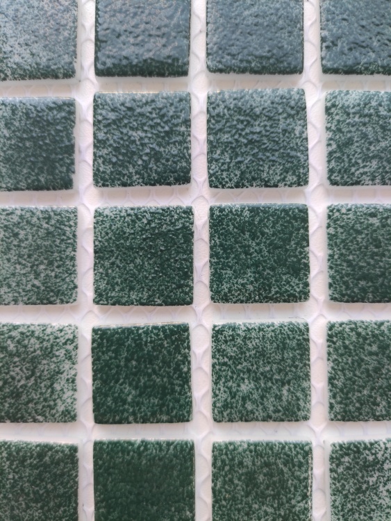 Мозаїка зі скла AquaMo PW25212 Dark Green 25x25x4 (317x317) мм глянцева на сітці