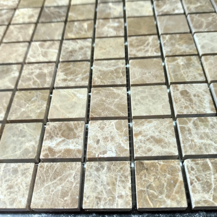 Мозаїка з мармуру Полірована МКР-2П (23x23) Emperador Light D