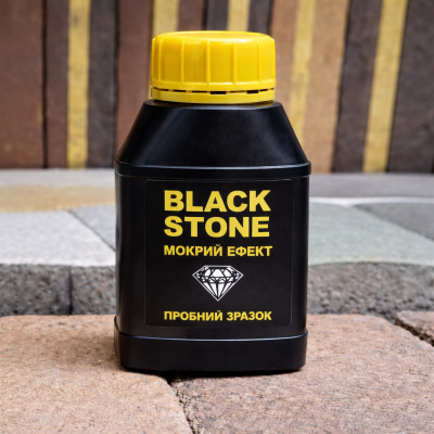 Пропитка защитная Bausto Black Stone 250мл влагоотталкивающая с эффектом мокрого камня для тротуара 
