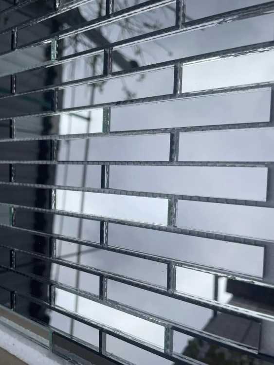 Мозаика зеркальная DecorStoneHub Zs-stik-GS графитовая с сатином 338х320 мм стик для спальни и кухни