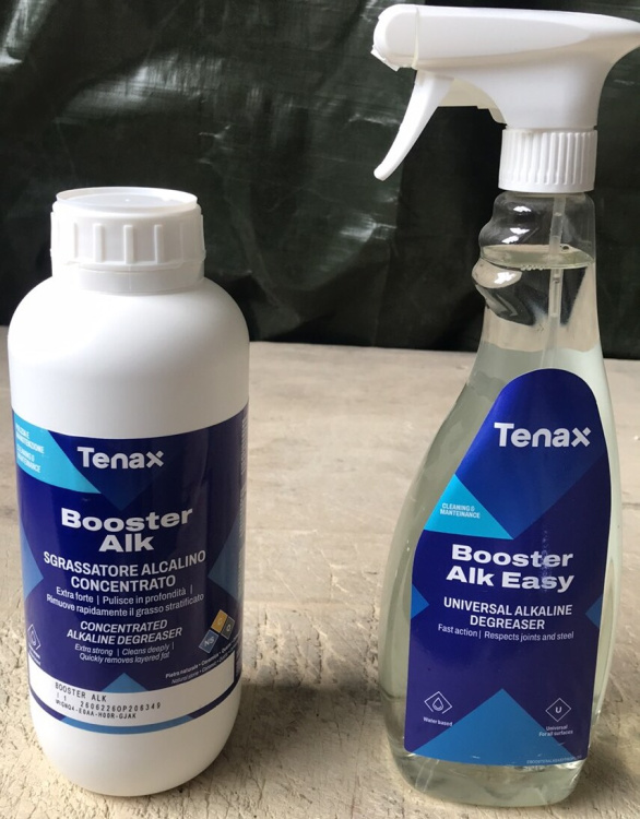 Моющее средство Tenax Booster Alk Easy 750 мл, спрей от органических загрязнений и жира на камне и керамике