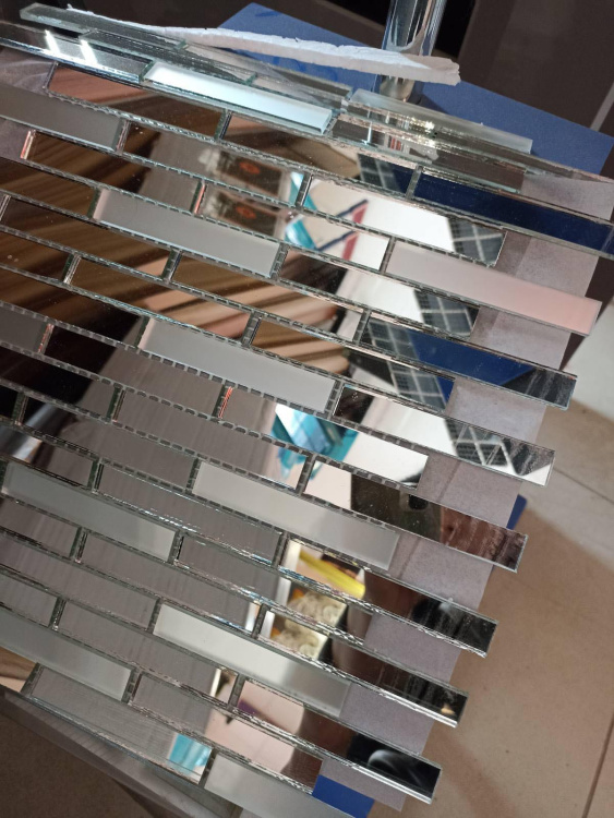 Мозаика зеркальная DecorStoneHub Zs-stik-ZS серебристая с сатином 338х320 мм стик для коридора и ниш